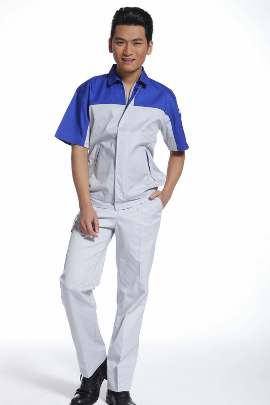 定做工作服什么款式舒適?有哪些優(yōu)點(diǎn)?